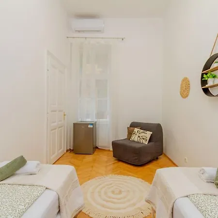 D49 2bedroom